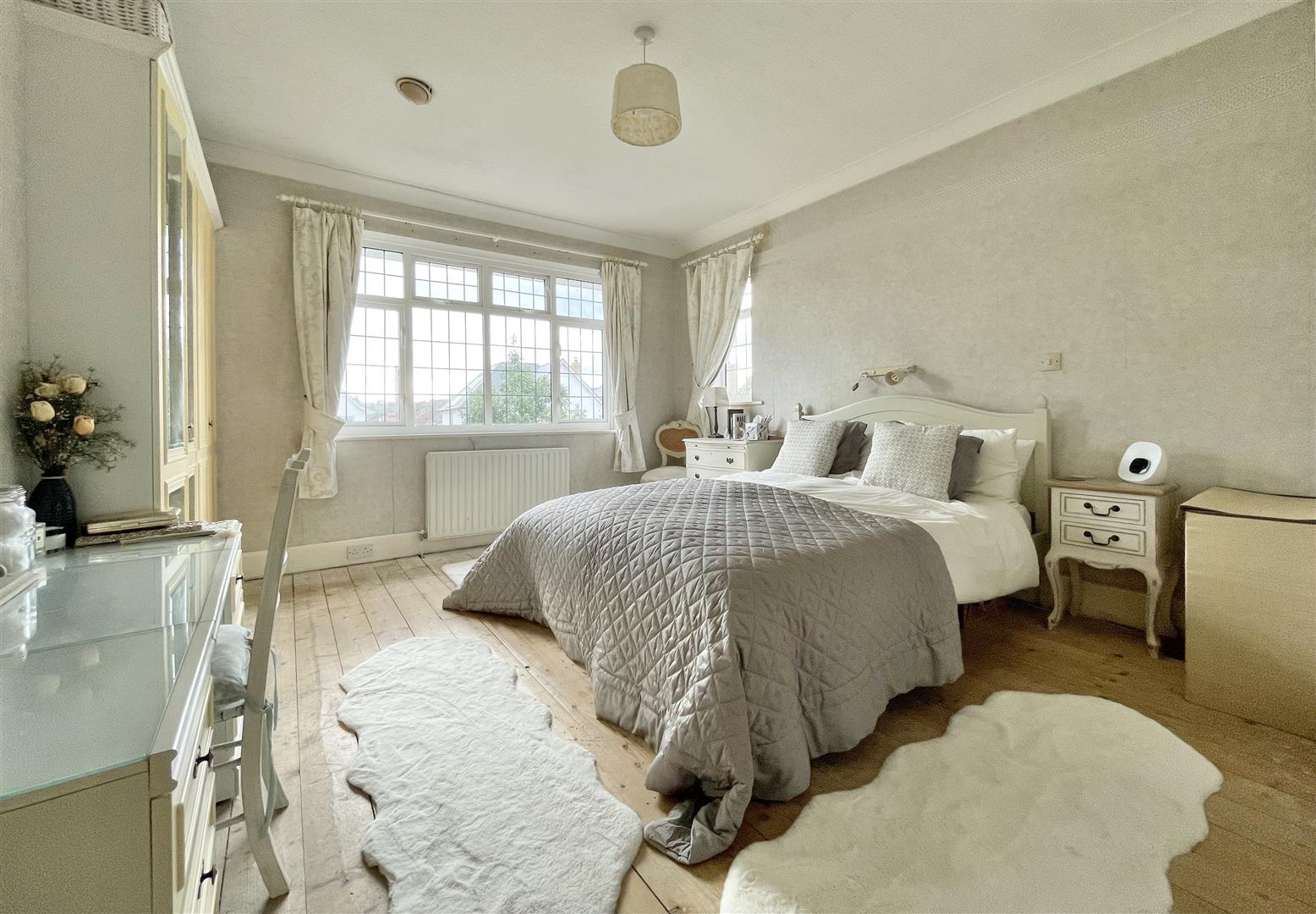 6 Bedroom House Canford Cliffs Avenue, Canford Cliffs